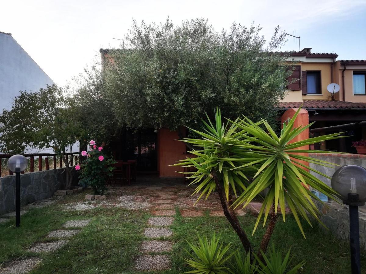 Donna Violante Porto Corallo Affittacamere Villaputzu Exteriör bild