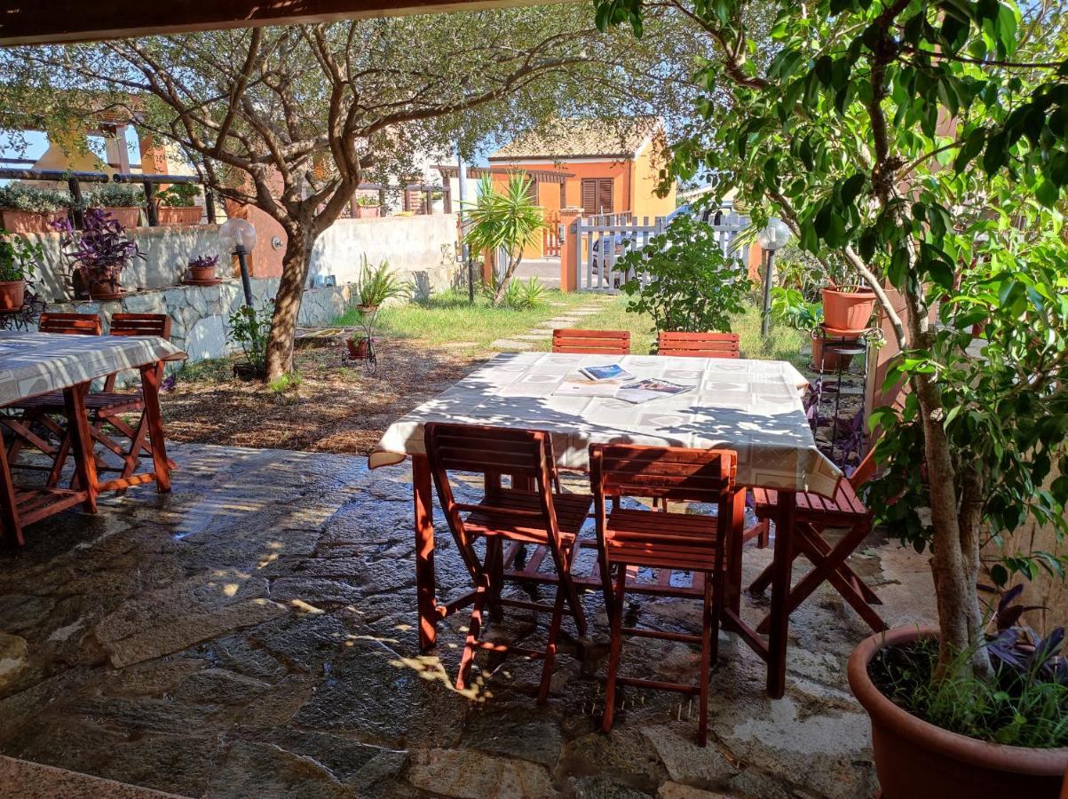 Donna Violante Porto Corallo Affittacamere Villaputzu Exteriör bild